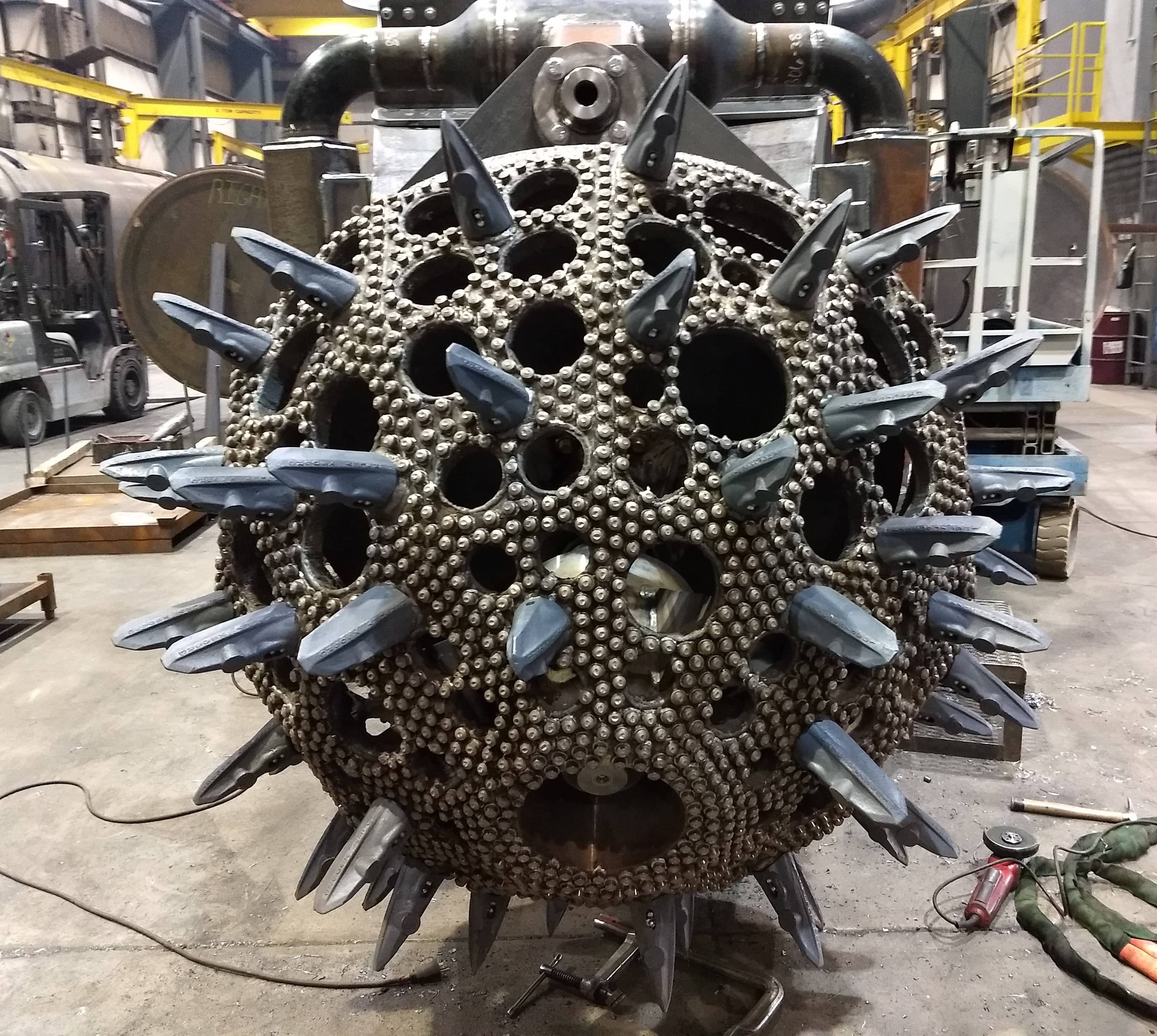 Twinkle Co rotary cutter basket fitted with TuffStudds